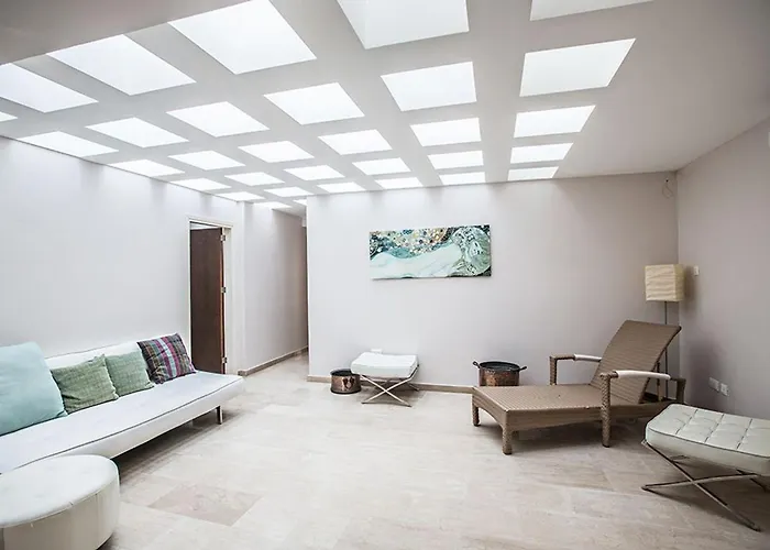 Villa Fig Tree Bay Seafront, Luxury 5bdr Seafront Protaras