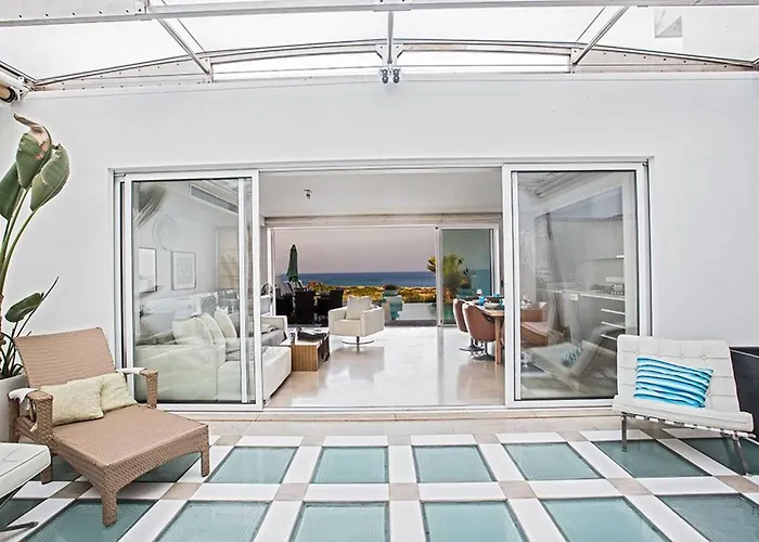 Fig Tree Bay Seafront, Luxury 5bdr Seafront * Protaras