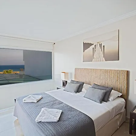 Fig Tree Bay Seafront Luxury 5bdr Seafront With Panoramic Sea Views