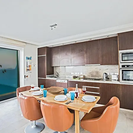 فيلة Fig Tree Bay Seafront Luxury 5bdr Seafront With Panoramic Sea Views