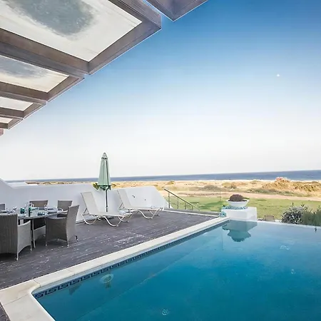 Fig Tree Bay Seafront Luxury 5bdr Seafront With Panoramic Sea Views فيلة بروتاراس