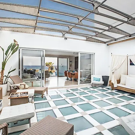 فيلة Fig Tree Bay Seafront Luxury 5bdr Seafront With Panoramic Sea Views *