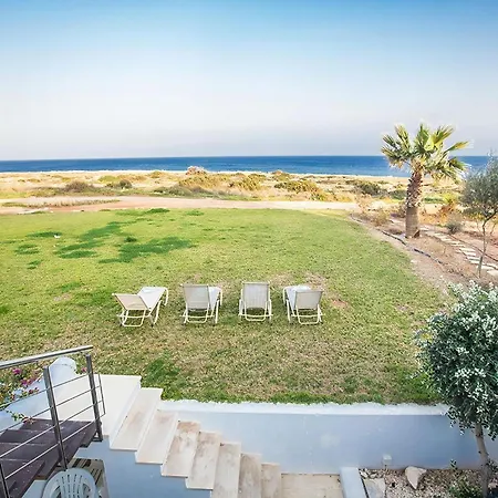 Fig Tree Bay Seafront Luxury 5bdr Seafront With Panoramic Sea Views *